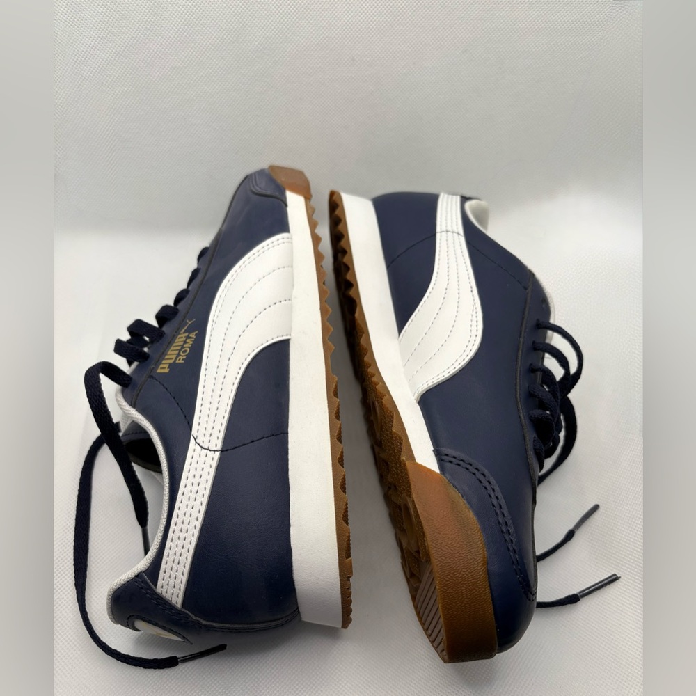Puma Boy's Navy Sneakers ***NEVER WORN - Picture 3 of 8